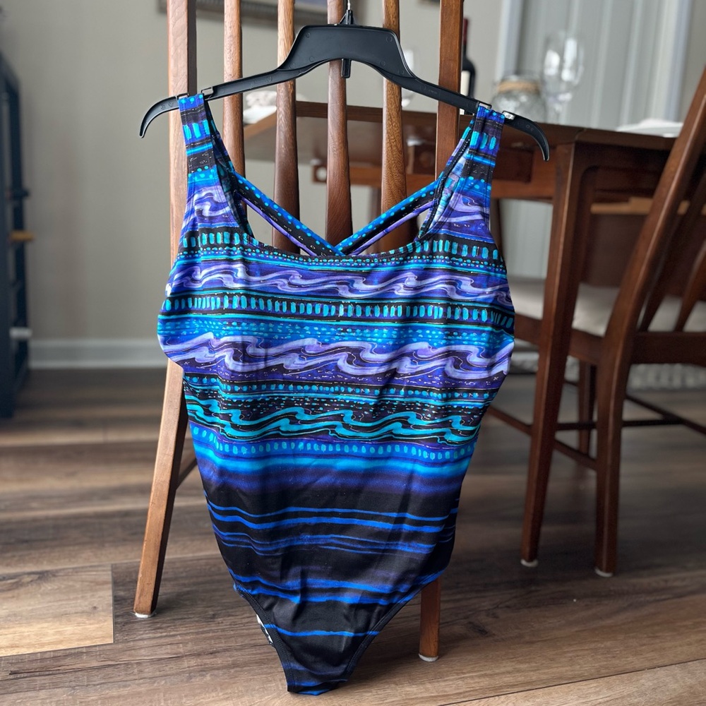 Great Lengths Black/Teal/Purple Striped Swimsuit Size 20! Flattering and Comfy! - Picture 7 of 9